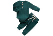 Newborn Baby Ribbed Knitted Outfit: Cozy & Stylish