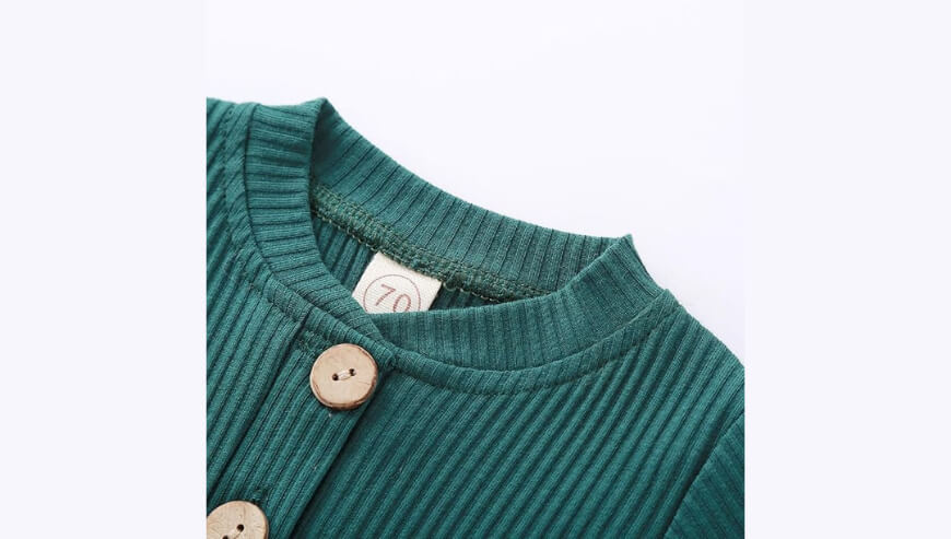 Newborn Baby Ribbed Knitted Outfit: Cozy & Stylish