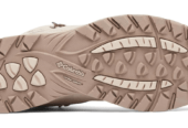 #image_title Columbia Newton Ridge Plus: Conquer Any Terrain